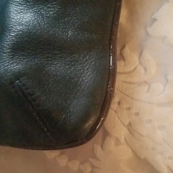 Brighton leather crossbody bag - Picture 6 of 6